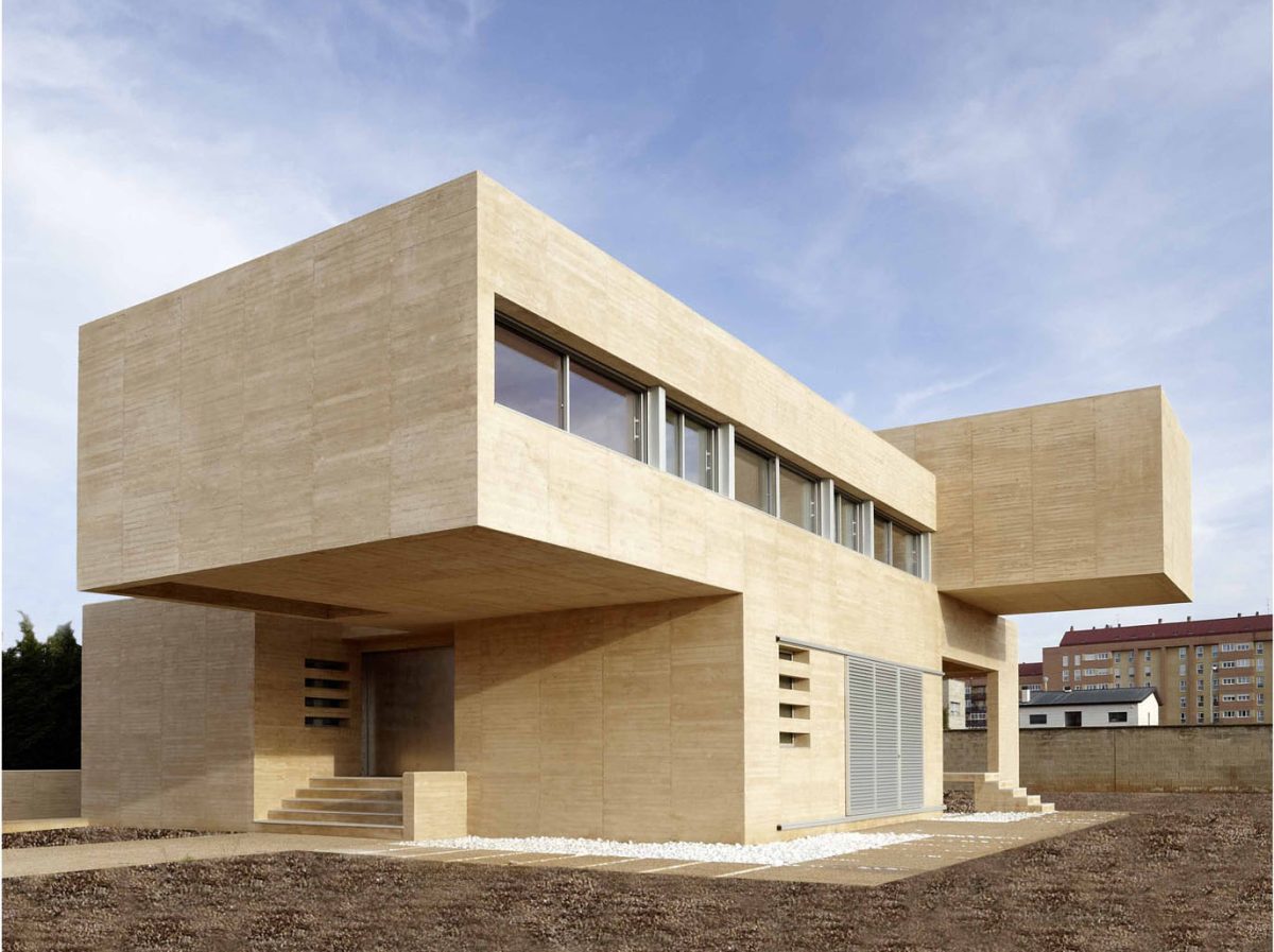 HOUSE IN LEÓN